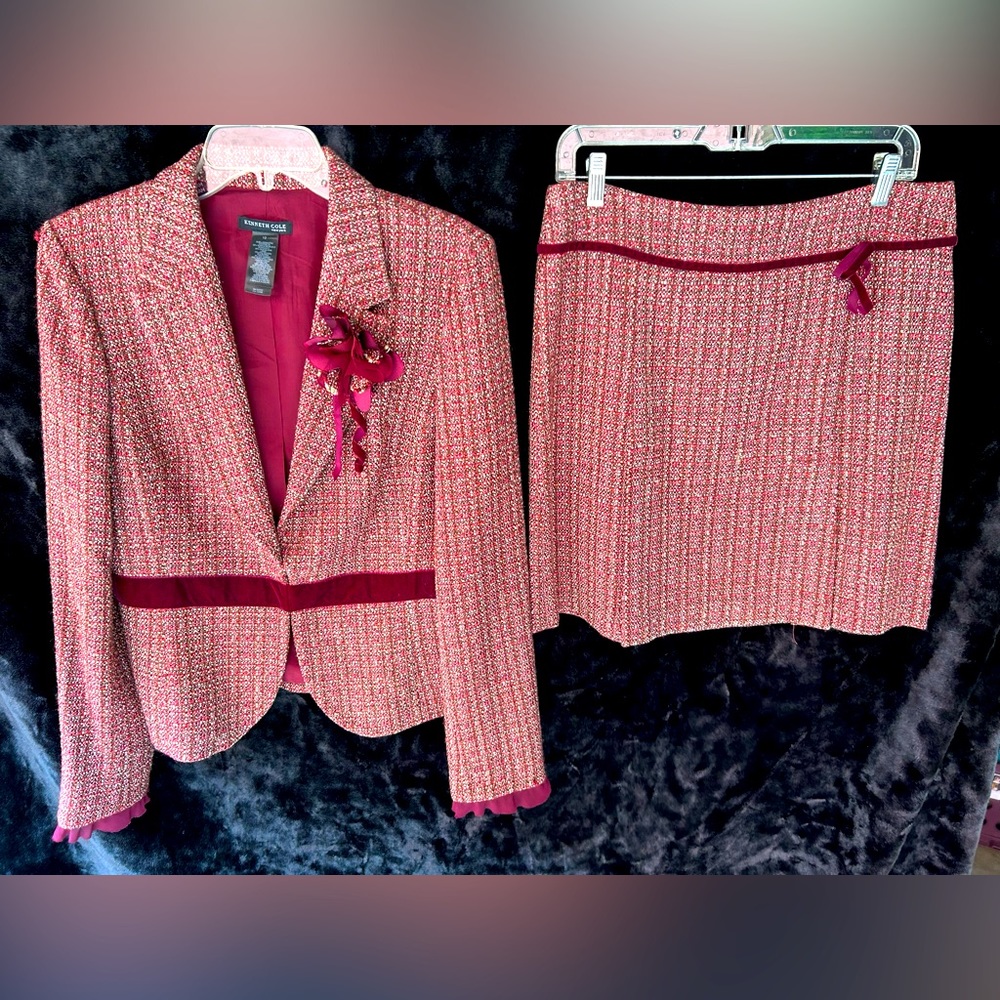 Kenneth Cole 2-Piece Set: Jacket and Skirt